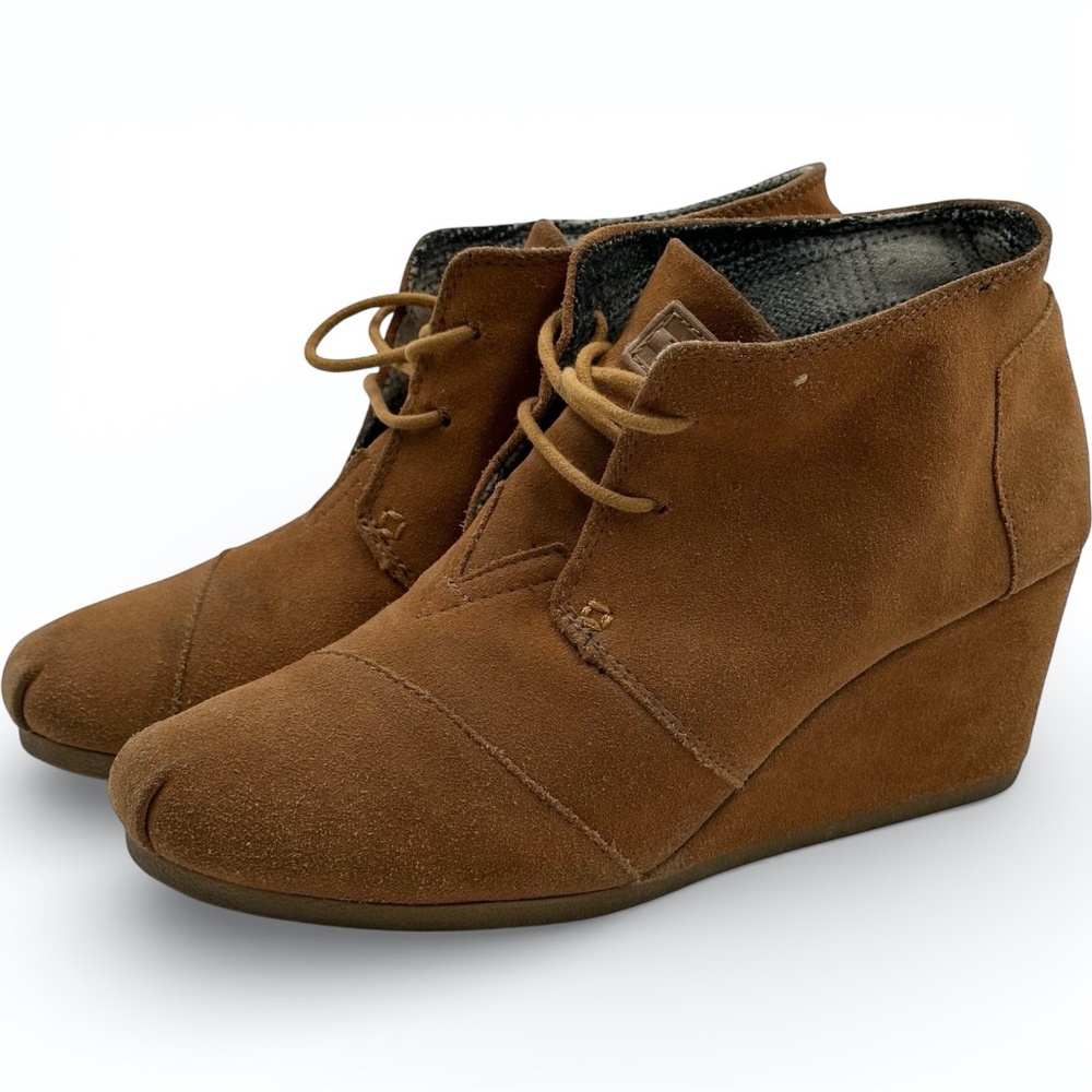 TOMS Chestnut Suede Desert Wedge Booties 9 | Boho Indie 70s-Inspo Minimalist